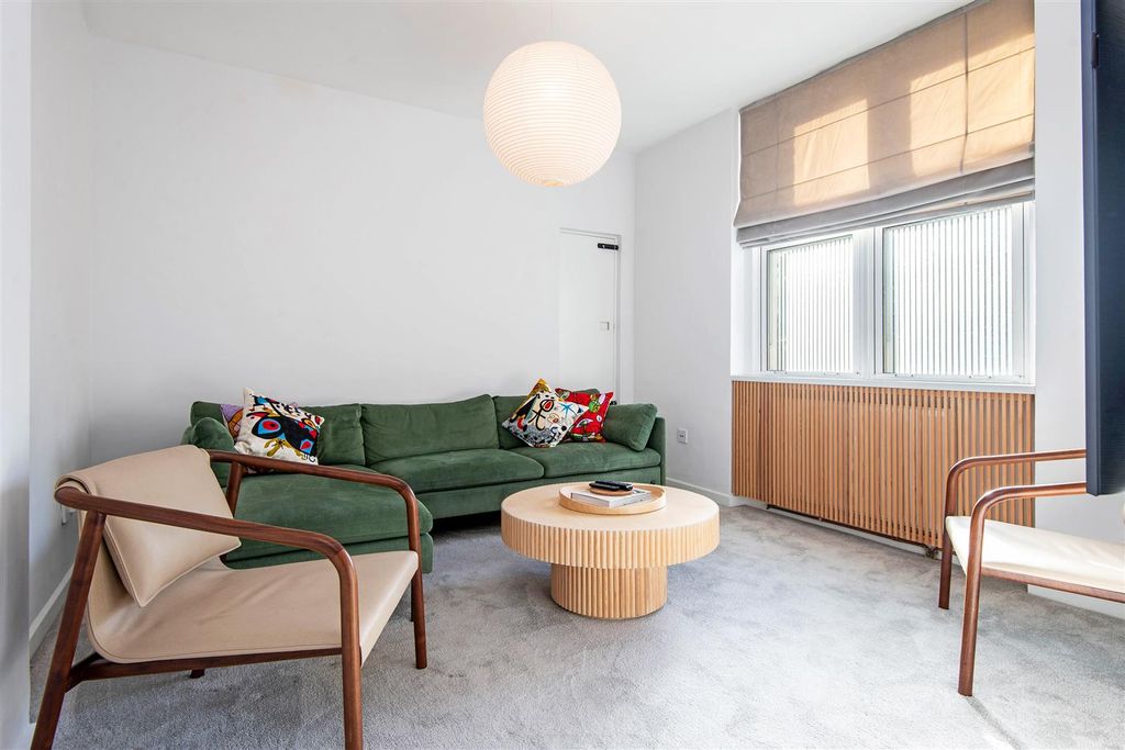 Property photo 1 of 12 53441_Hi_Res(01).Jpg