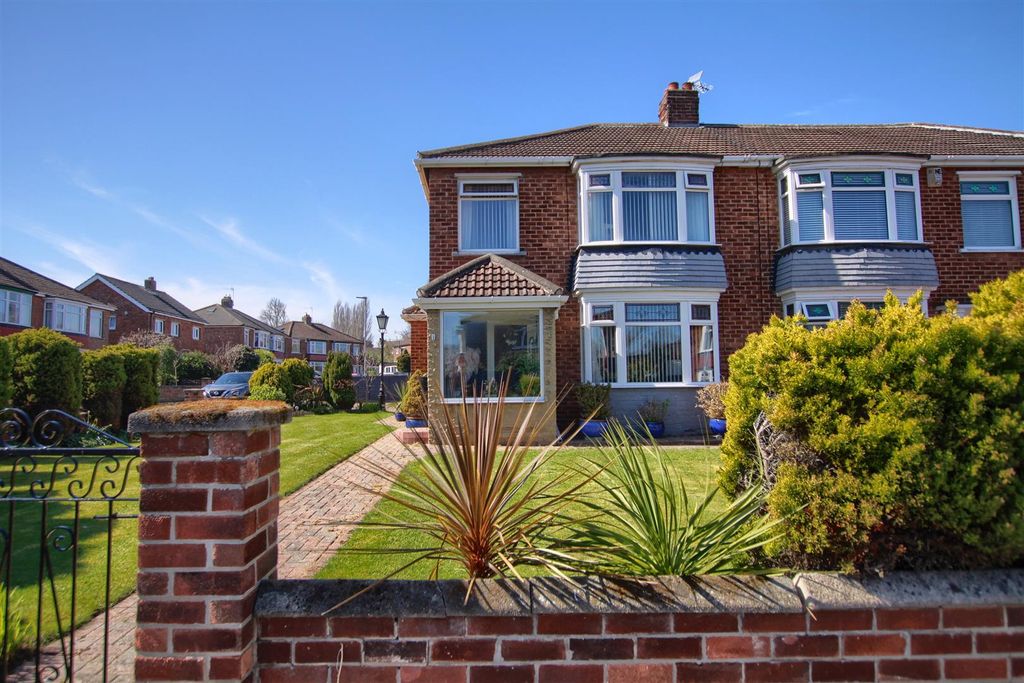 Property photo 2 of 14 Ht3.Jpg