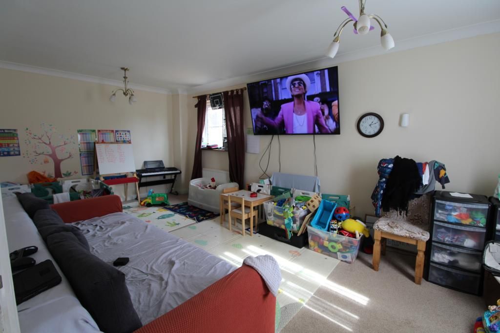 Property photo 3 of 7 Photo 3