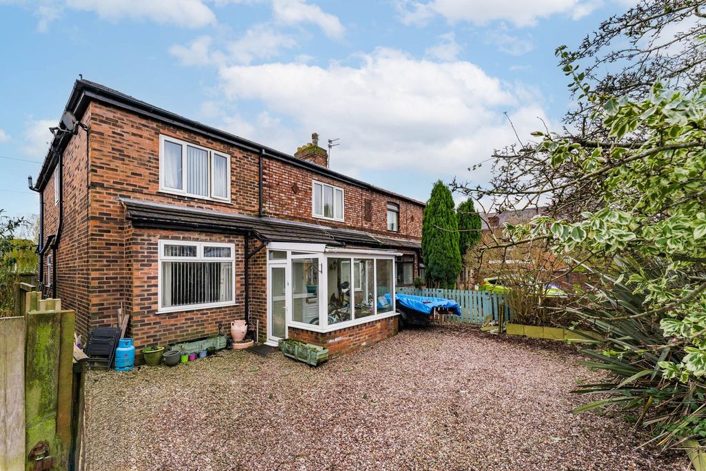 Property photo 1 of 29
