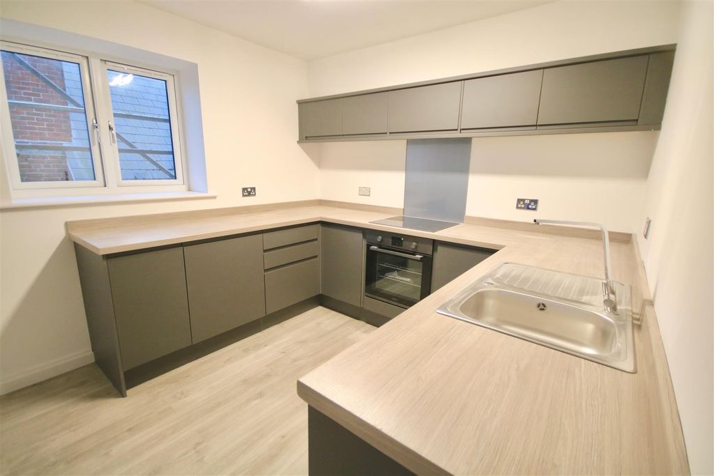 Property photo 1 of 15 0Cuatnnsvuyfy62Ly8Hmta.Jpg