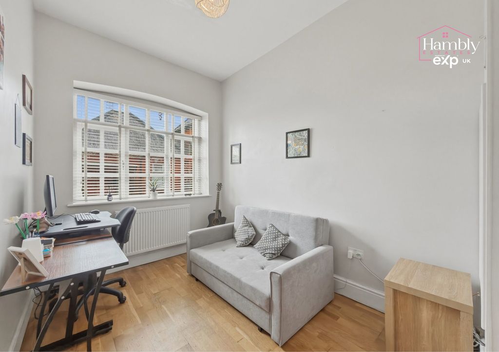 Additional image 11 of 6 bed semi-detached house for salePenrhiw Avenue, Oakdale, Blackwood NP12