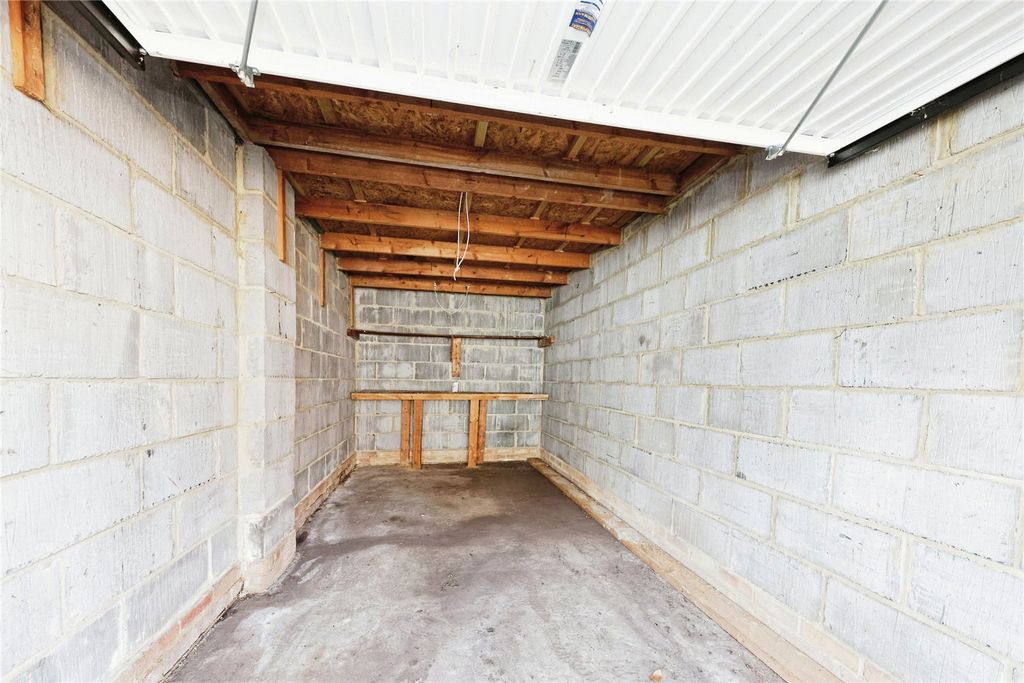 Property photo 2 of 11 Photography