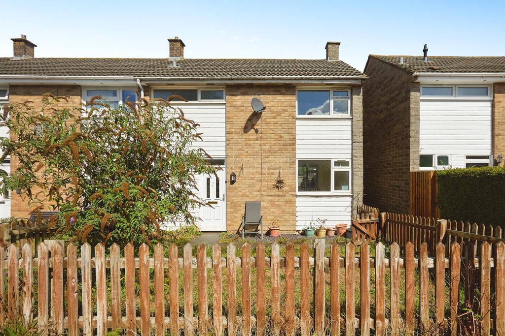 Property photo 1 of 11