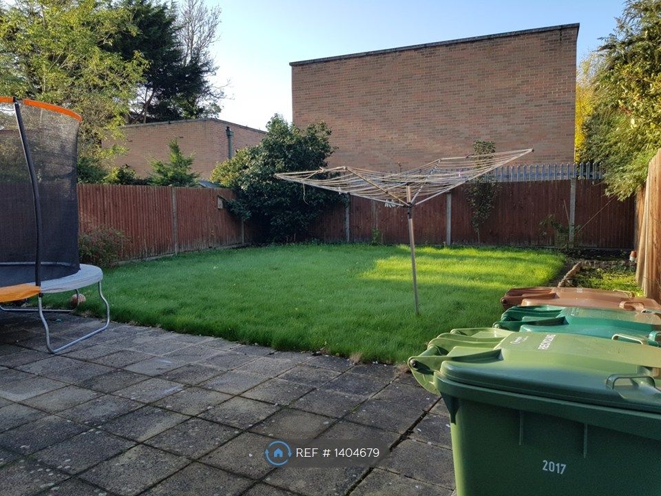 Property photo 2 of 11