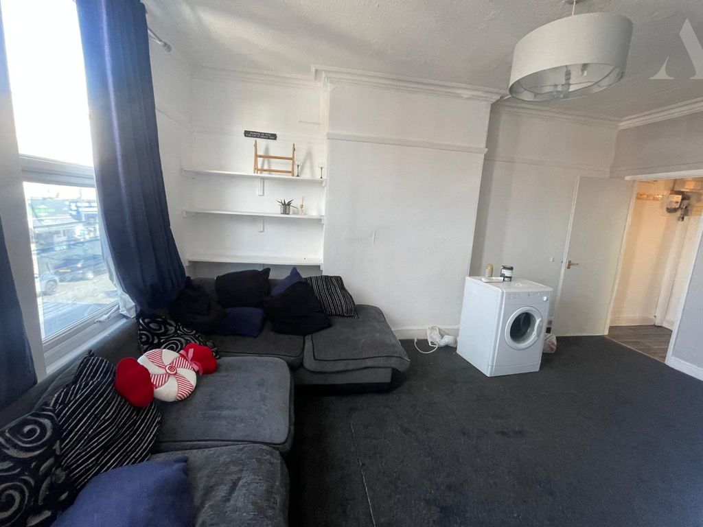 Property photo 3 of 9 Whatsapp Image 2026-04-07 At 13.14.15 (2).Jpeg