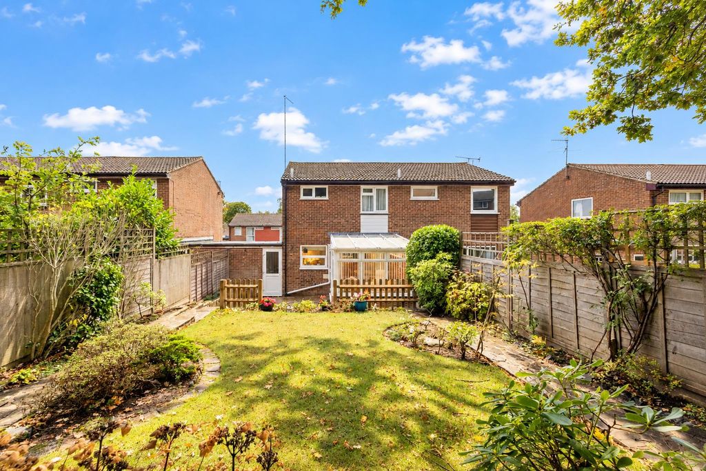 Property photo 2 of 16 574Ab6Ae-0493-4d2F-869A-07d8c4213c48.Png