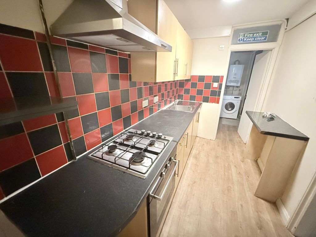 Property photo 3 of 7 Img_0872