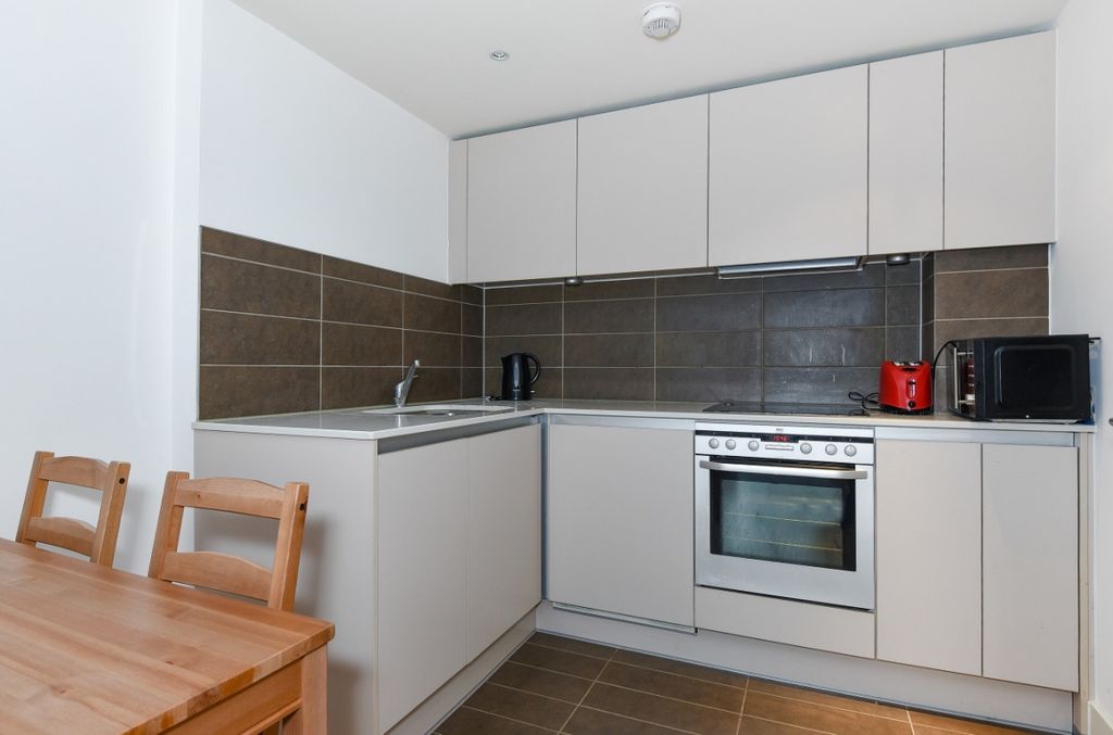 Property photo 2 of 7 206340 (5)c