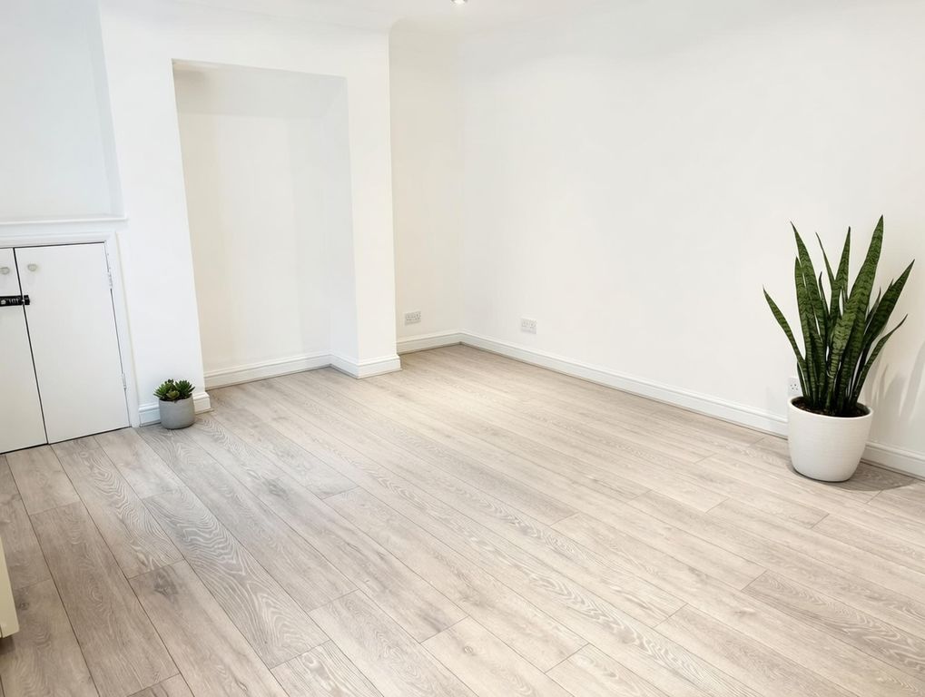 Property photo 2 of 4 2Thzo (1)