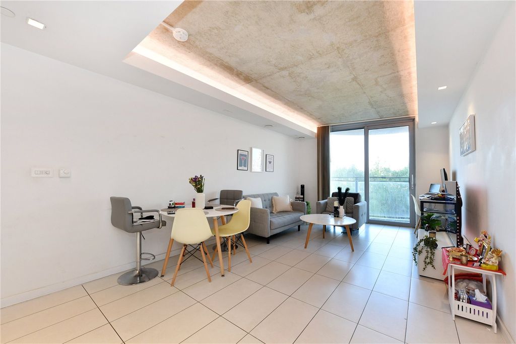 Property photo 2 of 8 Picture No. 02