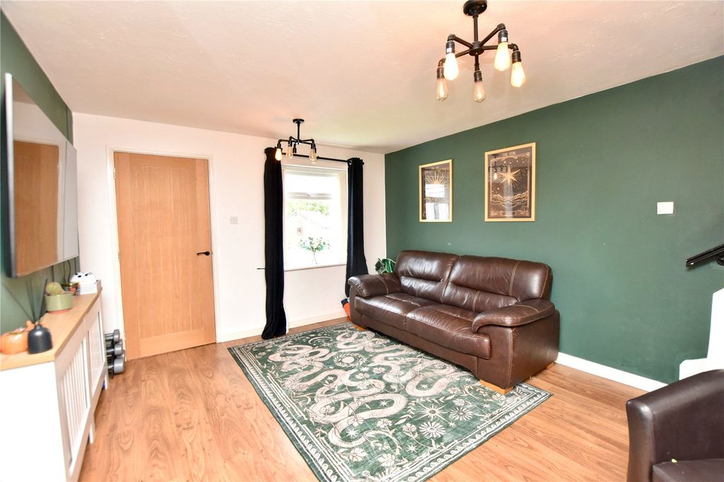 Property photo 3 of 13 Living Room