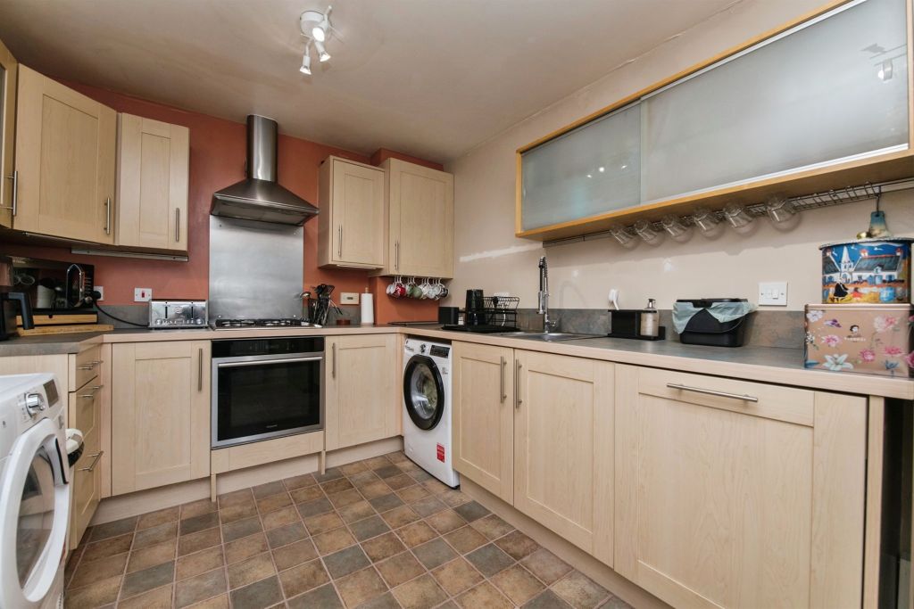 Property photo 2 of 15