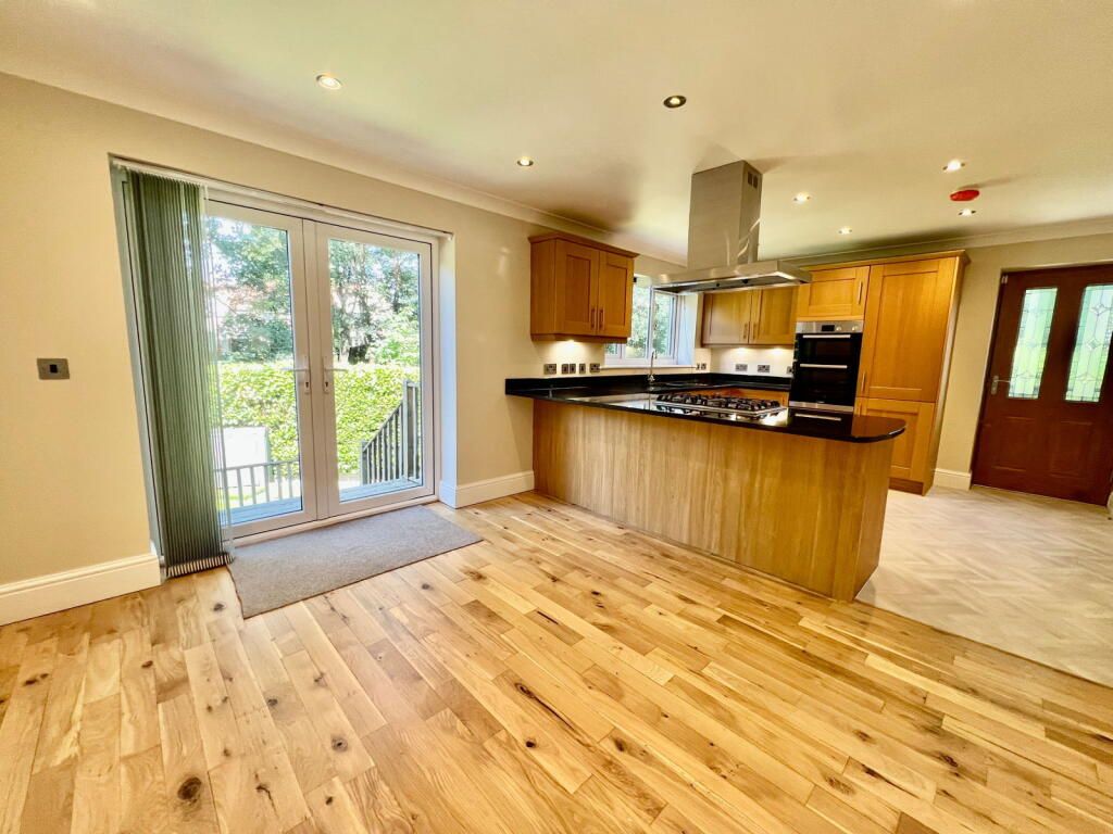 Property photo 2 of 12 Gallery