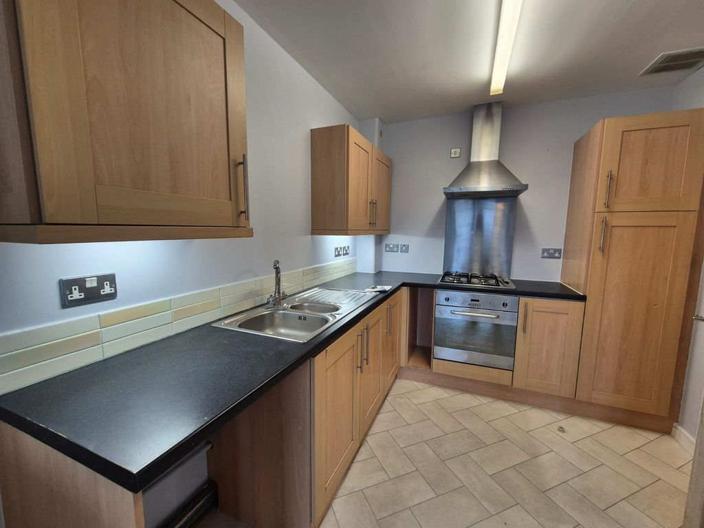 Property photo 2 of 7 Bedroom