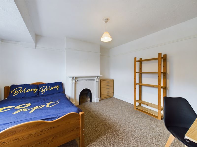 Property photo 2 of 9 Photo 1