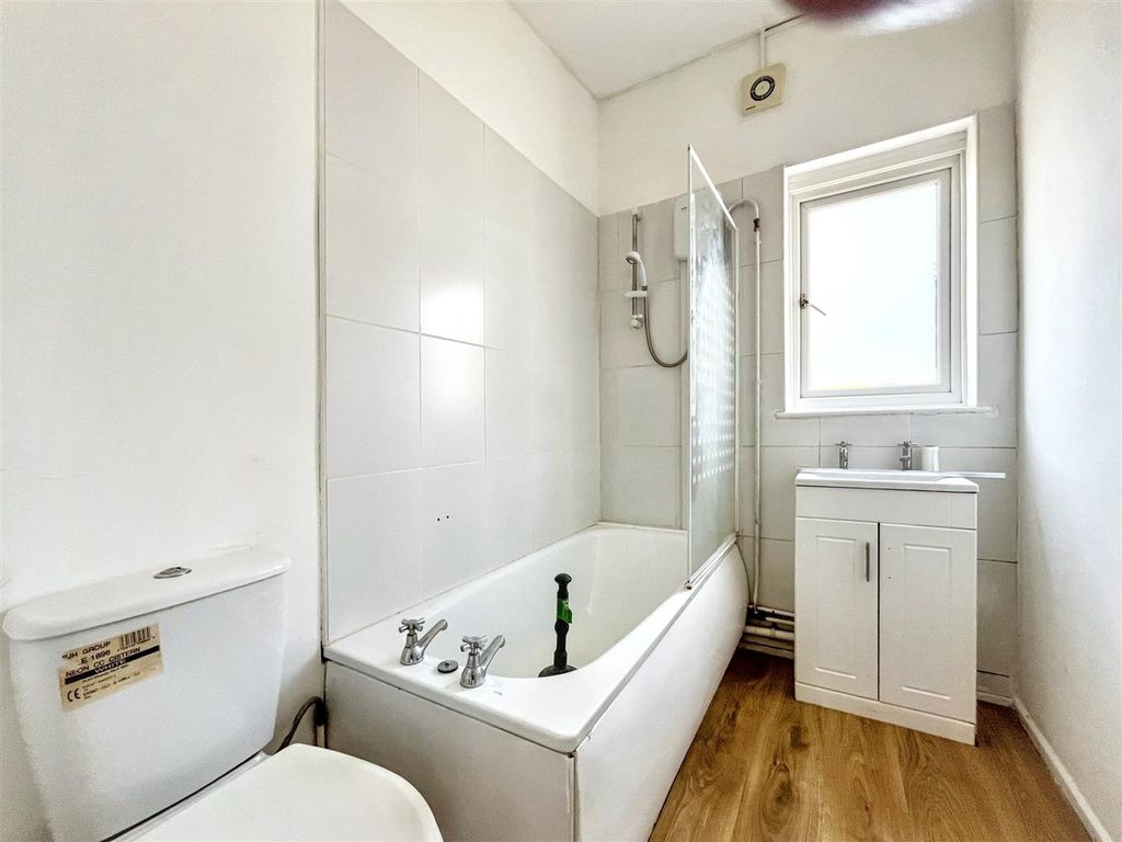 Property photo 3 of 4 Img_5154.Jpg