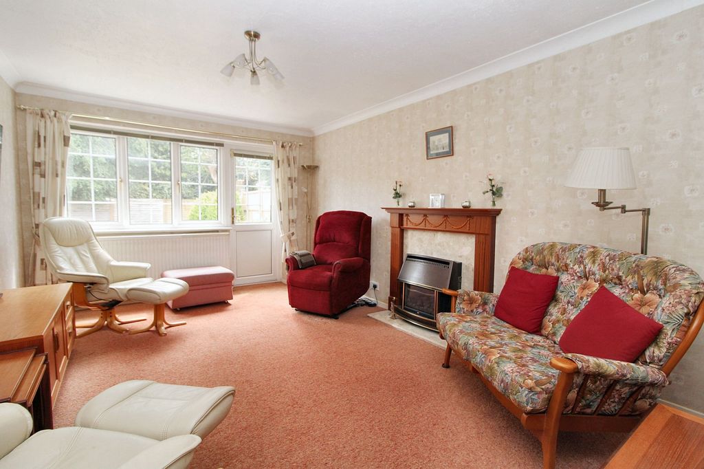 Property photo 2 of 20 Photo 8