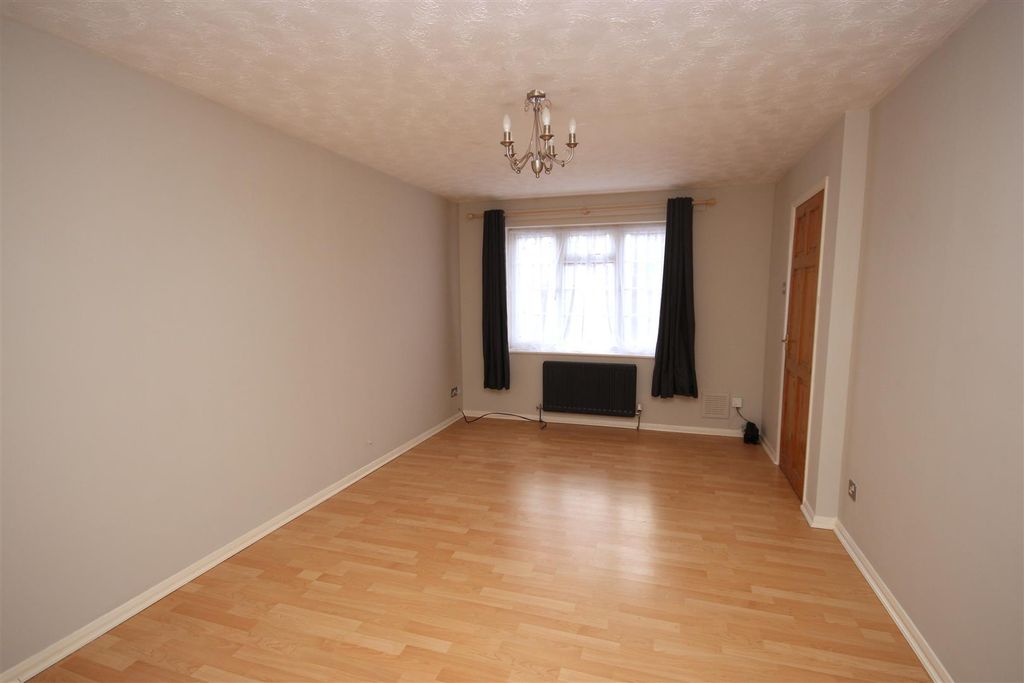 Property photo 2 of 10 Img_9001.Jpg