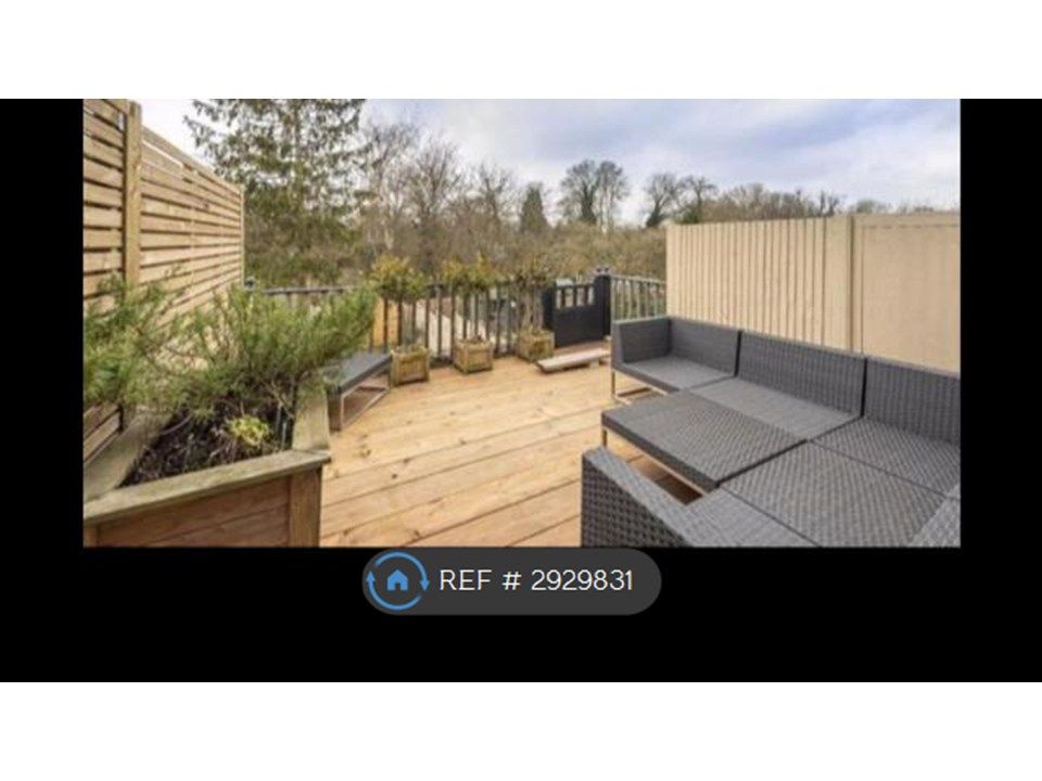 Property photo 3 of 10 Top Terrace, Garden