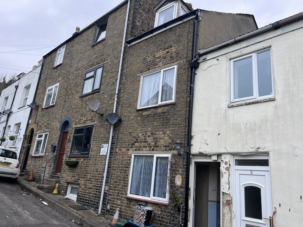 Property photo 1 of 18 Photo 1