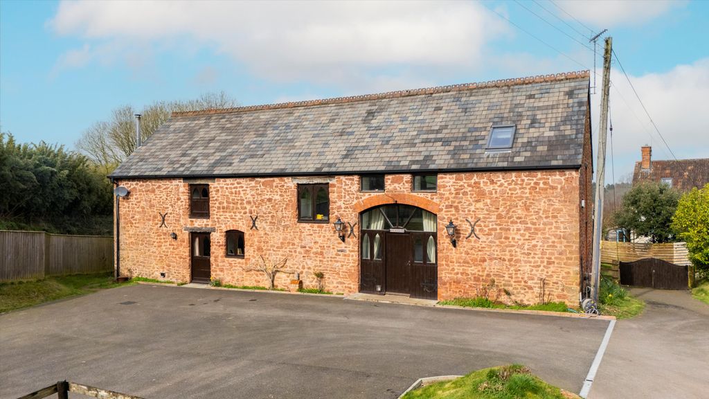 Property photo 1 of 17 Image