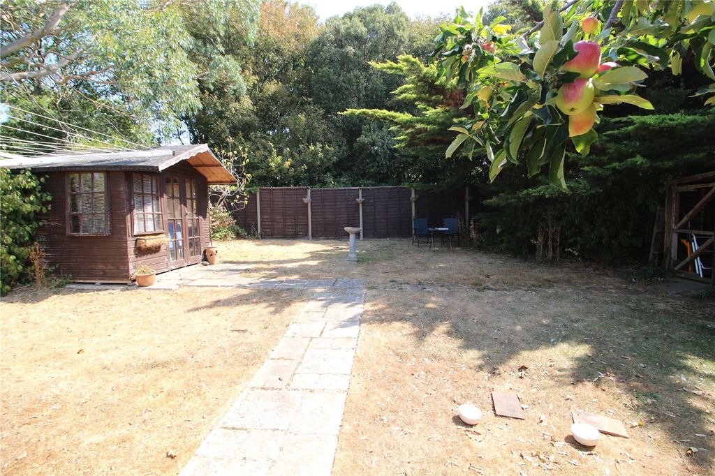 Property photo 2 of 11 Picture No. 03
