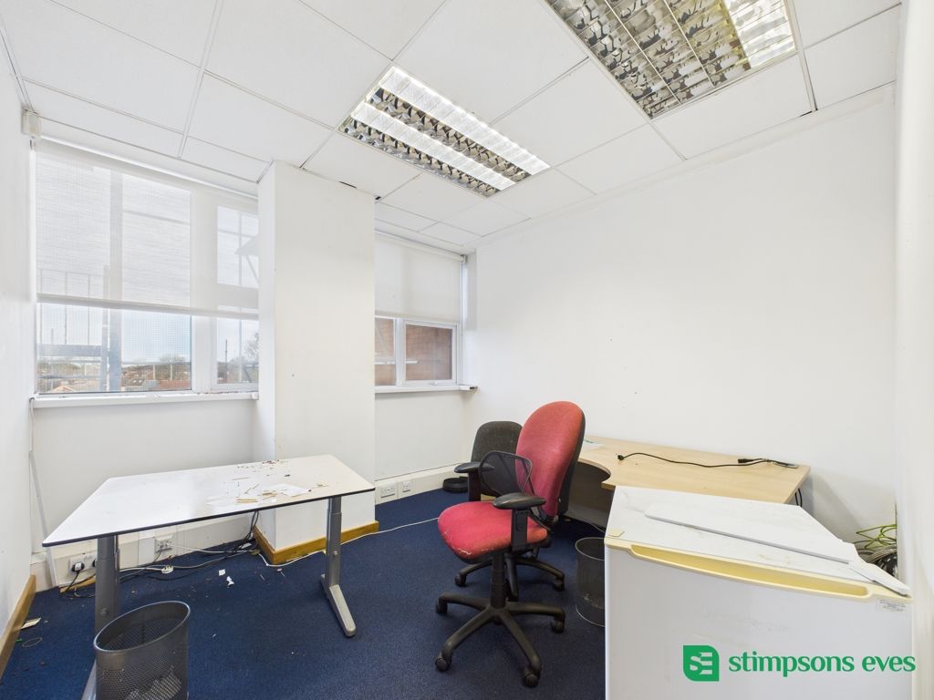 Property photo 3 of 9 Photo 3