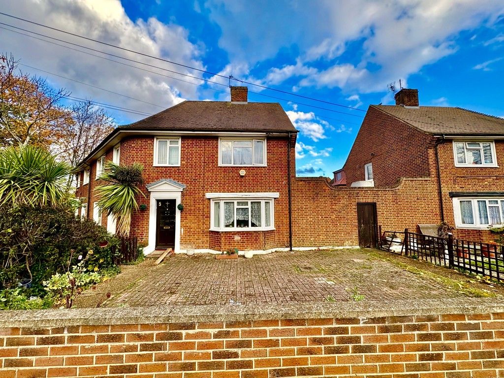 Property photo 1 of 8