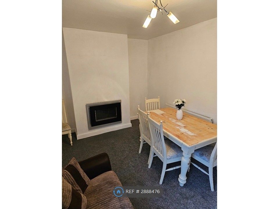 Property photo 2 of 6 Dining Room