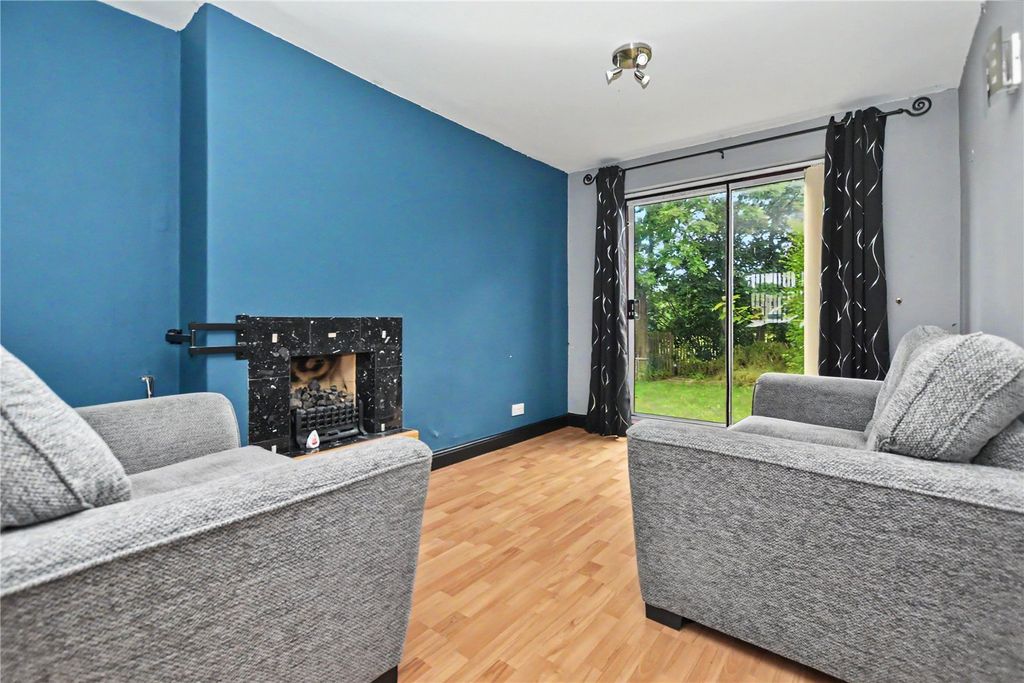 Property photo 2 of 26 Picture No. 20