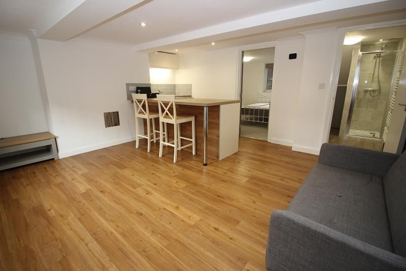 Property photo 2 of 5 Lounge