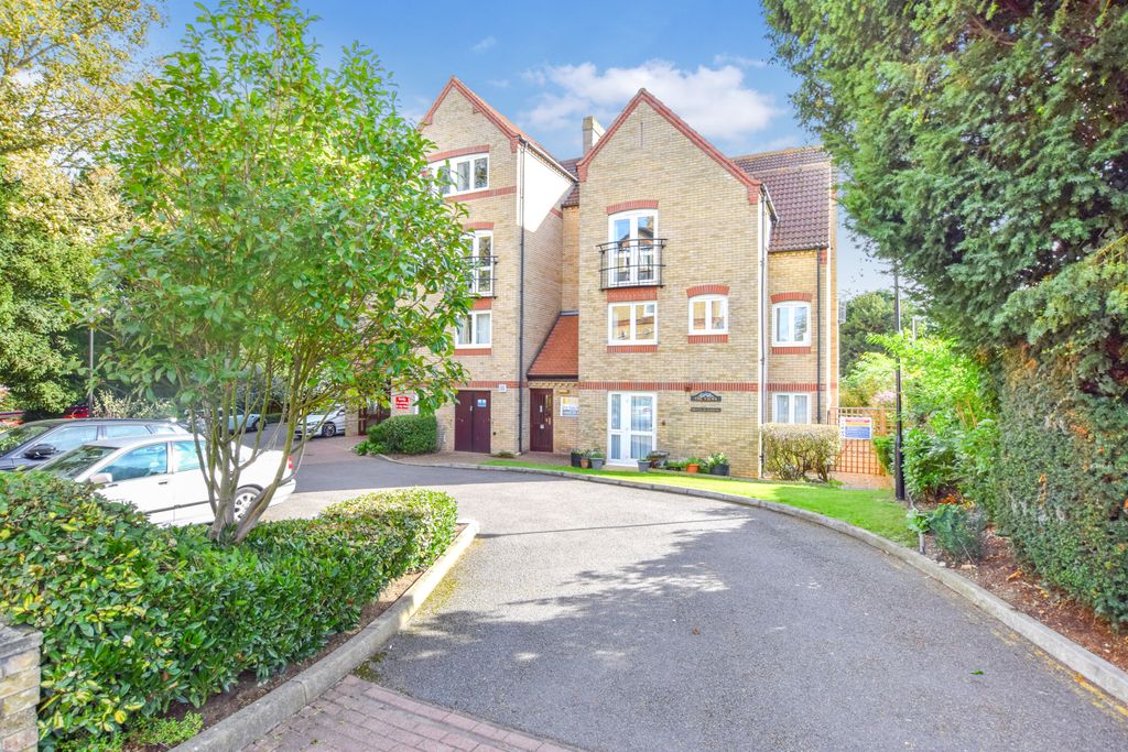 Property photo 1 of 14