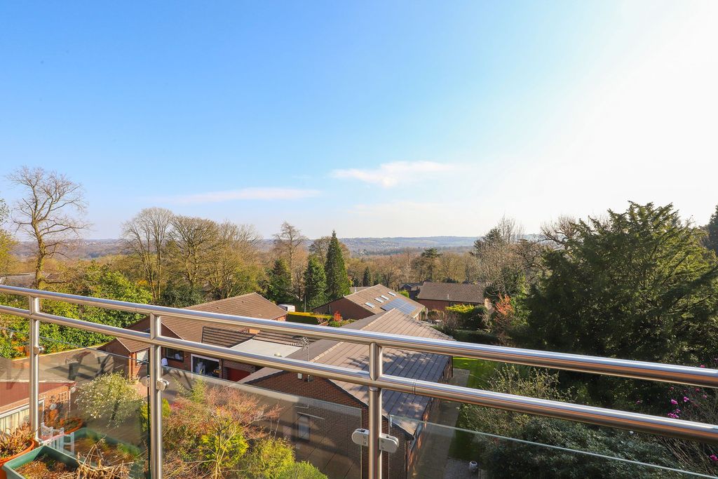 Property photo 1 of 15 Balcony