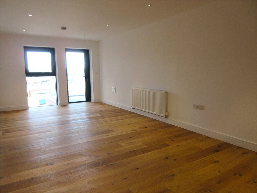 Property photo 3 of 7 Picture No. 29