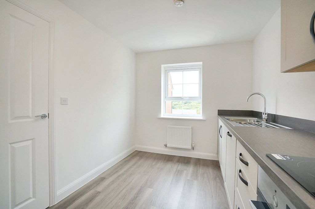 Property photo 3 of 21 Picture No. 09