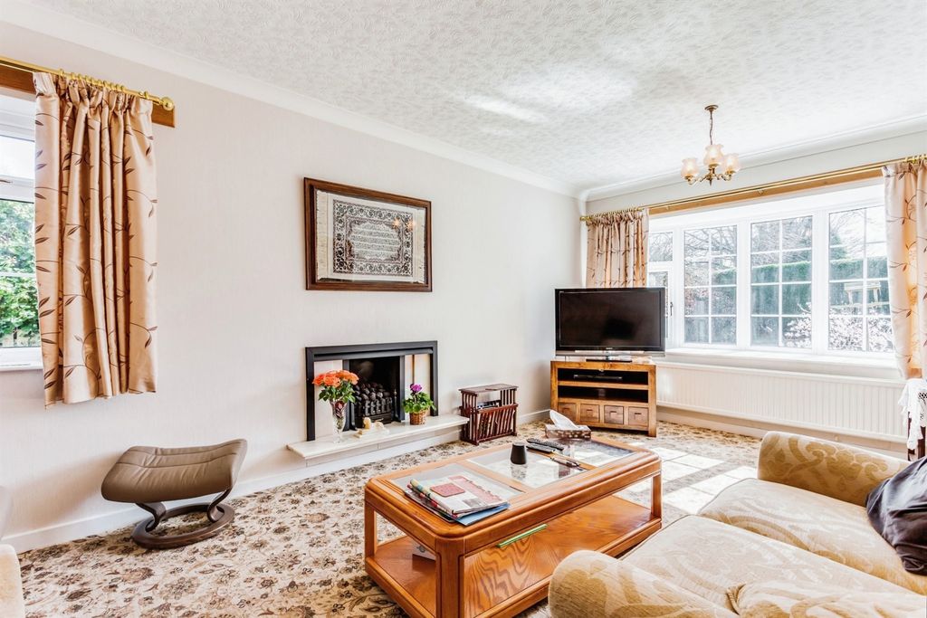 Property photo 2 of 15