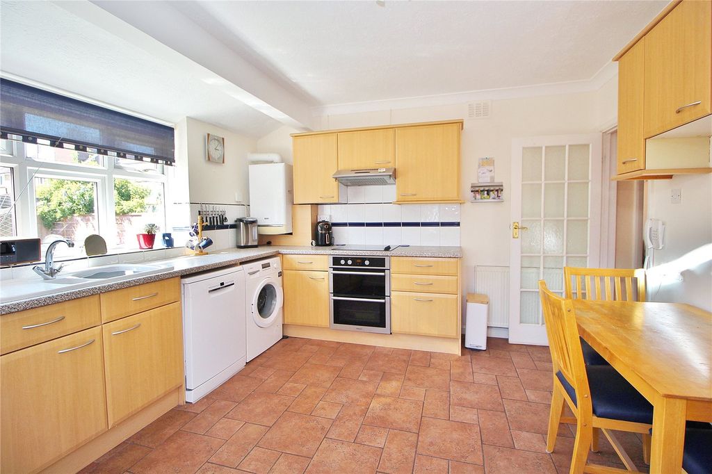 Property photo 3 of 11 Picture No. 11