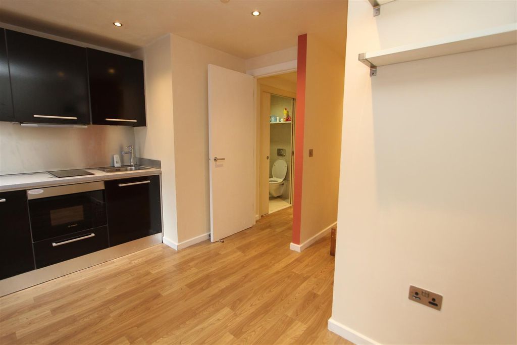 Property photo 3 of 6 Img_0369.Jpg