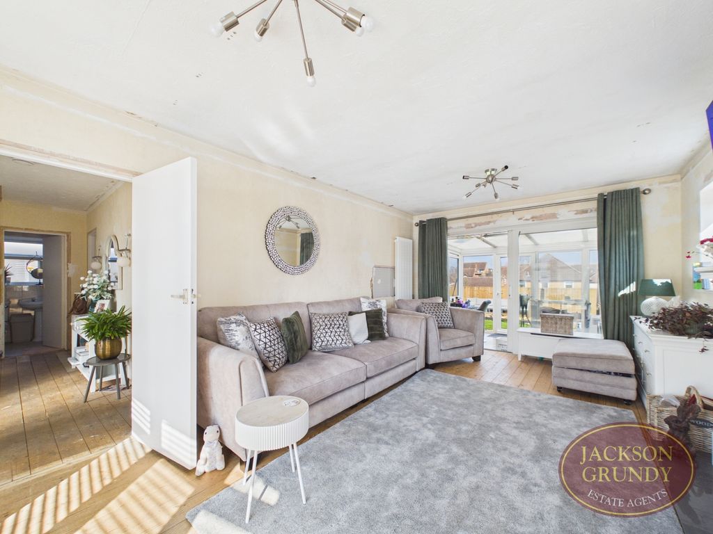 Property photo 2 of 16 Photo 2