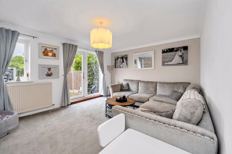 Property photo 3 of 13 Sitting Room