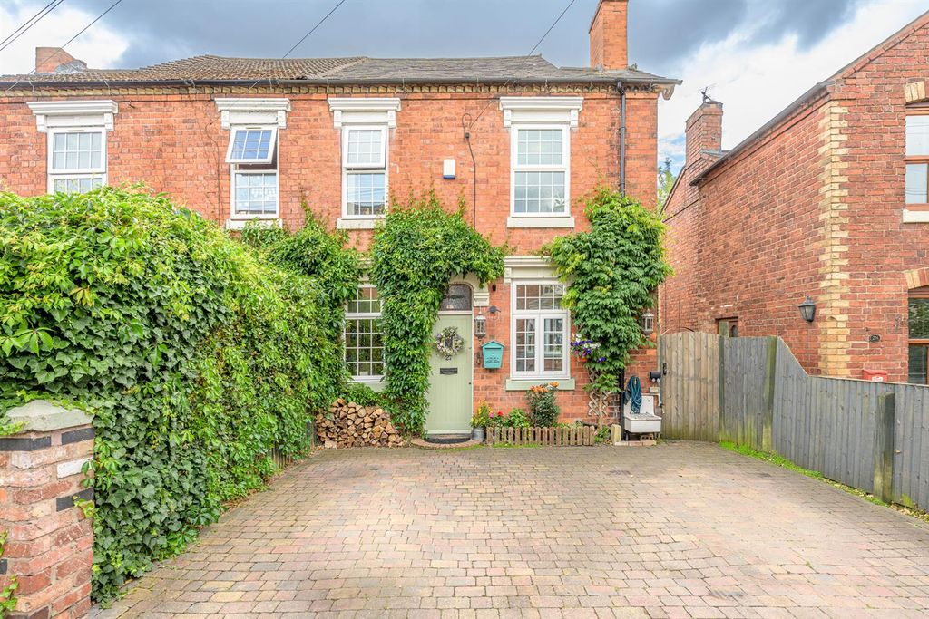 Property photo 1 of 30