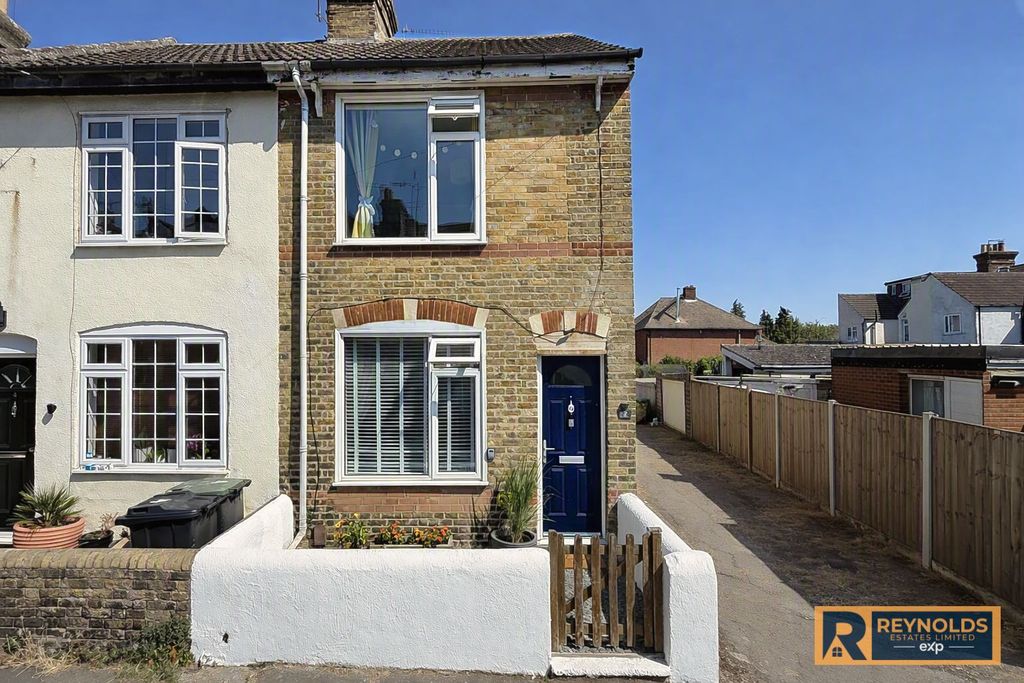 Property photo 1 of 12
