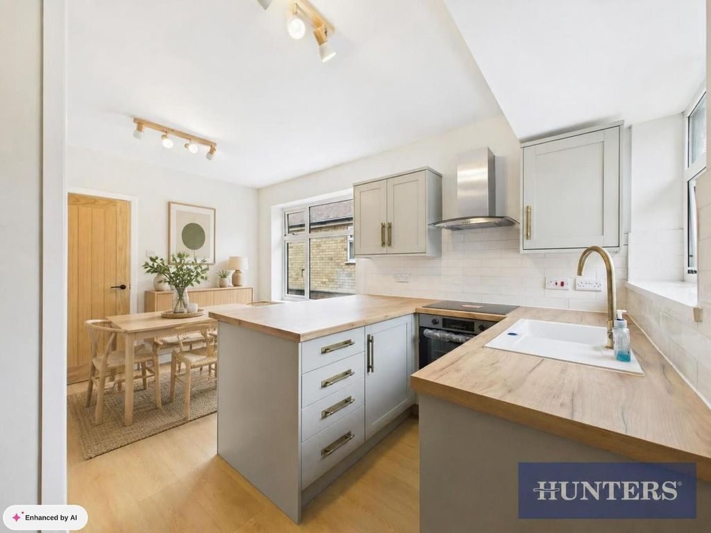 Property photo 3 of 19 Kitchen Ai Staged