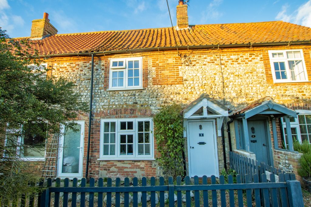 Property photo 2 of 47 4914005