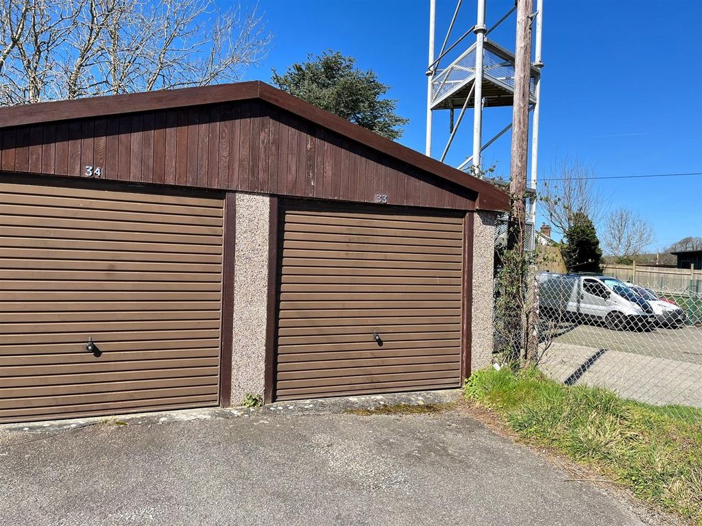 Property photo 2 of 4 Photo 1.Jpg