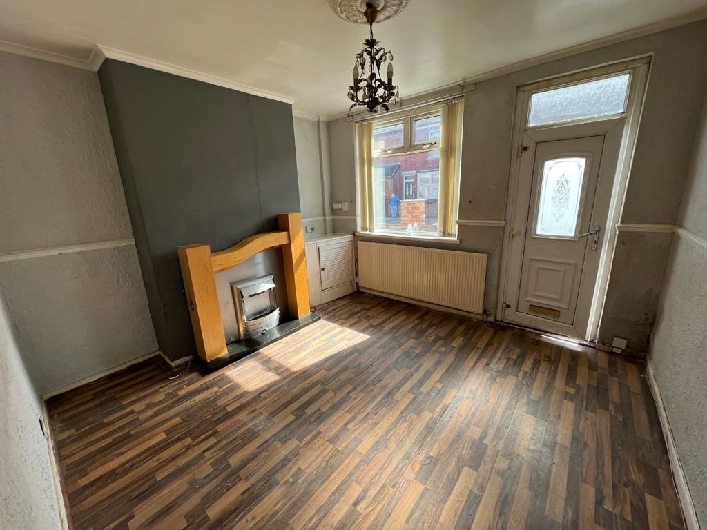 Property photo 2 of 10 Image 2