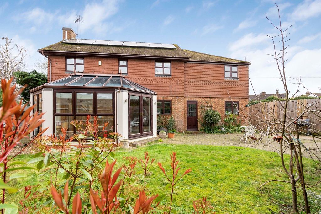 Property photo 1 of 15