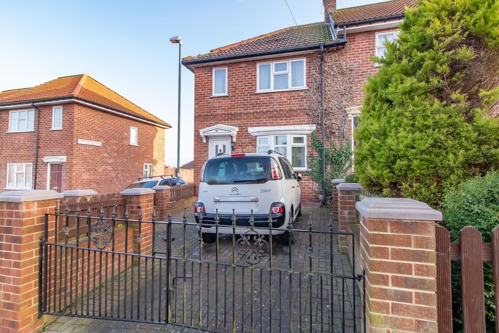 Property photo 1 of 12 Front View