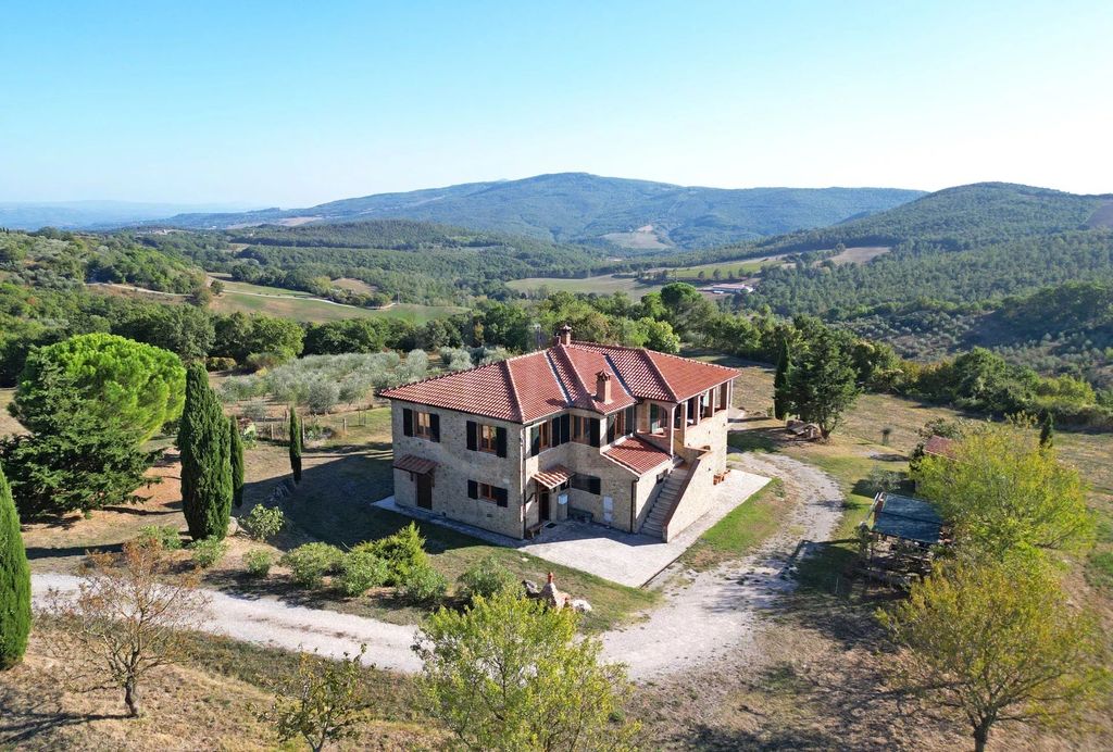 Property photo 1 of 18